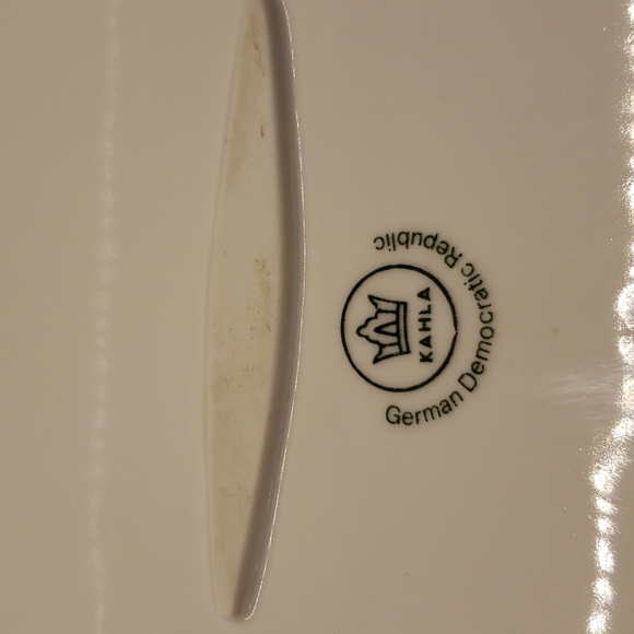 Vintage Kahla German Democratic Republic Cheese Plates Dishes 13"l x 8"w - Picture 5 of 9